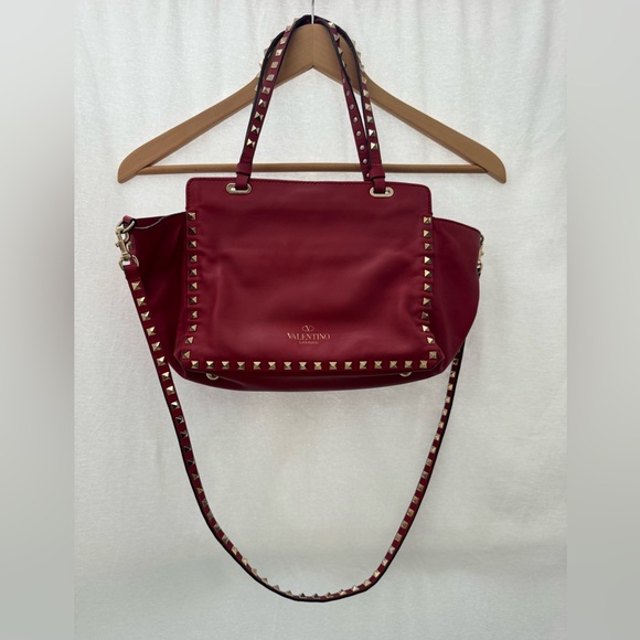 Valentino Garavani, red color leather , two way, rockstud tote. - Picture 5 of 11